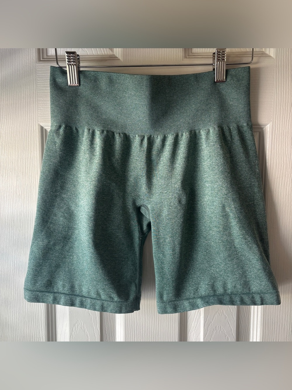NVGTN Forest Green Contour Seamless Shorts